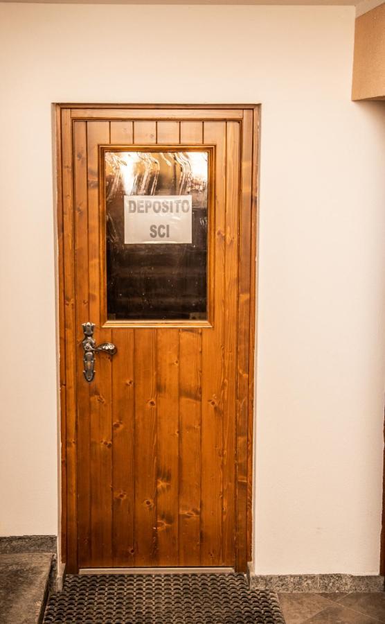 Chalet Sisters Livigno Exterior foto